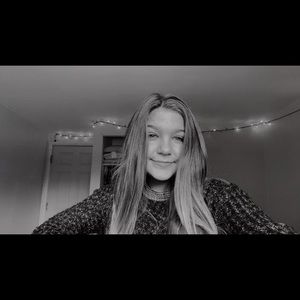 Meet your Posher, Olivia